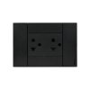 BTicino ชุดเต้ารับคู่กราวน์ พร้อมหน้ากากขนาด 3 ช่อง สีดำ Duplex Socket 16A cover plate black l Living Now