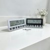 นาฬิกาตั้งโต๊ะ LED ลายเปียโน มี 2 สี