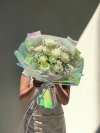 10 White English Roses Gypso Bouquet Shiny Wrap
