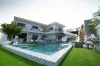 Pool villa for sale or rent Railway rd. Chaiyapruk2 near Jomtien