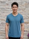 Ocean Green (สีเขียวทะเล) เสื้อยืดคอวีเปลือย ดีไซส์สวย เนื้อผ้าบางเบา เนื้อผ้านุ่มสวมใส่สบาย ระบายอากาศดี ไม่ร้อนอบอ้าว ไซส์มาตรฐานไม่จกตา