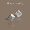 Blossom earrings