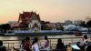 Spettacolo di Calypso Bangkok all'Asiatique con cena sul crociera al tramonto/o senza cena solo spettacolo
