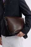 กระเป๋าสะพาย Zip Top Crossbody Bag - Brown