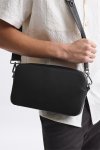 กระเป๋าสะพายข้าง Boxy Crossbody Bag