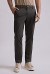 กางเกงชิโน่ Comfort Stretch Chino Pants - Olive Green
