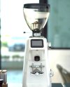 เครื่องบดกาแฟ dec 680 Grind by Weight สีขาว
