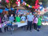 Distributed ice cream at the Children&#039;s Day event.