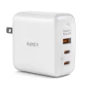 อะแดปเตอร์ AUKEY Wall Charger 1 USB-A / 2 USB-C White