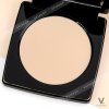 Bobbi Brown Sheer Finish Pressed Powder 9g : Soft Sand
