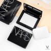 Nars Light Reflecting Pressed Setting Powder 10g : Translucent Crystal