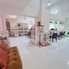 บรรยากาศภายในร้านทำเล็บ First Nail Studio