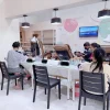 บรรยากาศภายในร้านทำเล็บ First Nail Studio ลูกค้าทำเล็บมือ