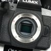 Lumix G90