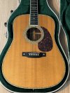 Martin D-42 Standard