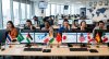 ทีมพนักงาน Call Center ที่รองรับลูกค้าหลายสัญชาติและหลายภาษา