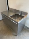 ซิงค์สแตนเลส 1 หลุม 1 ที่พัก (มีบาร์กั้น) ขนาด 60x120x100 cm