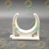 กิ๊ปก้ามปูขาว PVC ขนาด 1/2" (4หุน) หนา 8.5 (ท่อน้ำไทย) อุปกรณ์ท่อร้อยสายไฟ สีขาว