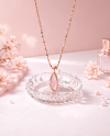 Moonlit Drop - Rose Quartz & Pearl Necklace สร้อยคอหินนำโชคนำเข้าจากเกาหลี เสริมด้านความรัก และความสัมพันธ์