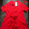 ชุดกระโปรงสีแดงผูกโบว์ คอปก