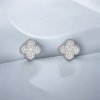 Magic Alhambra earrings