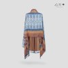 ผ้าคลุมไหล่มัดหมี่ย้อมคราม/ สีธรรมชาติ 002