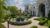 รับออกแบบจัดสวนครบวงจรบ้านหรู-889.webp