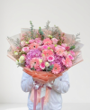 Luxe Grand Sweet Pink Gerbera & Hydrangea Bouquet
