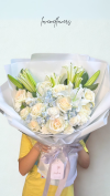 Mix of White Lilies and Hydrangea Bouquet