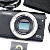 CANON EOS M100