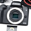 Canon EOS M50