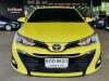Yaris สีเขียว