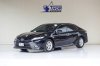 TOYOTA CAMRY 2.0G ปี 2018 จด 19