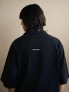 MIRROR WIDE CROP RAGLAN TEE BCKMN STUDIO
