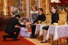 ผู้แทนไทยประกันชีวิตเฝ้าฯ รับเสด็จพระบาทสมเด็จพระเจ้าอยู่หัว และสมเด็จพระนางเจ้าฯ พระบรมราชินี ในพิธีเปิดศาลเจ้าไต้ฮงกงหยกขาว เฉลิมพระเกียรติ 72 พรรษา