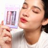 Dazzle Me Double Strike Ink Kit Gloss & Matte (1 กล่องมี 2 ชิ้น) แดซเซิล มี กลอสลิปทินท์ ปากฉ่ำวาวราวกระจก