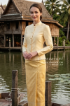 ชุดไทยอมรินทร์ สีครีมเหลืองทอง (TA 014)