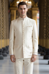 ชุดพระราชทานปัก สีครีม (PT 002)