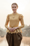 ชุดไทยรัชกาลที่ 5 สีทองน้ำตาล (TRF 014)