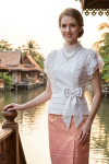 ชุดไทยรัชกาลที่ 7 สีงาช้างชมพู (TRS 006)