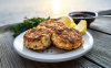 Crab Cakes (แคร็บเค้ก) Crab Cakes (แคร็บเค้ก)