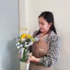 แจกันทานตะวัน พันด้วยเชือกป่านธรรมชาติ