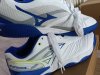 Used Shoes Mizuno Wave Medal 8