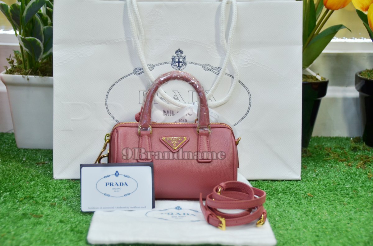 prada mini speedy