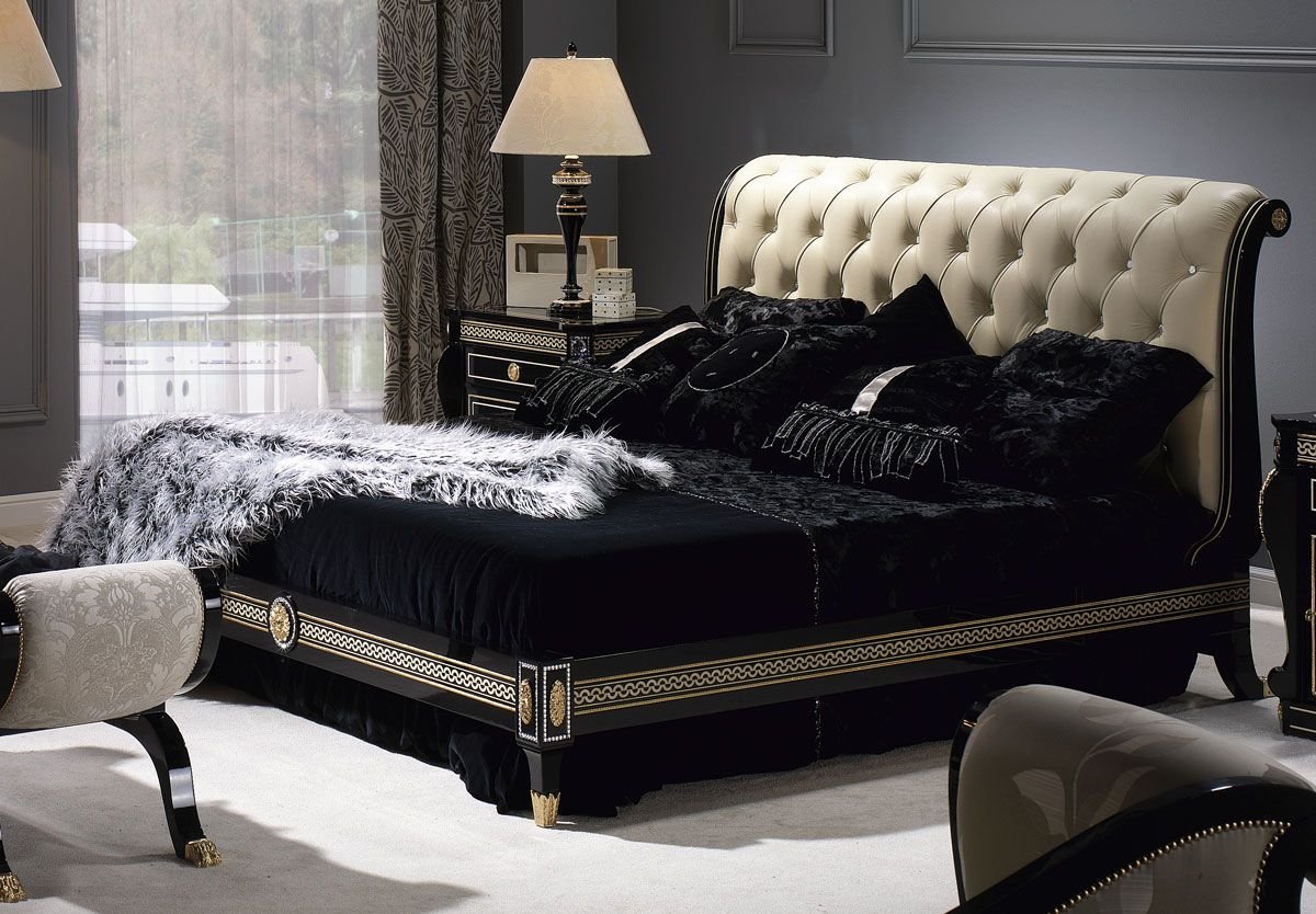 Victoria Bed Set subvara