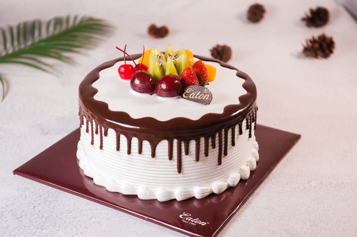 Fruit Fair Cake 2 / Kue Ulang Tahun by Eaton Indonesia - eatonindonesia