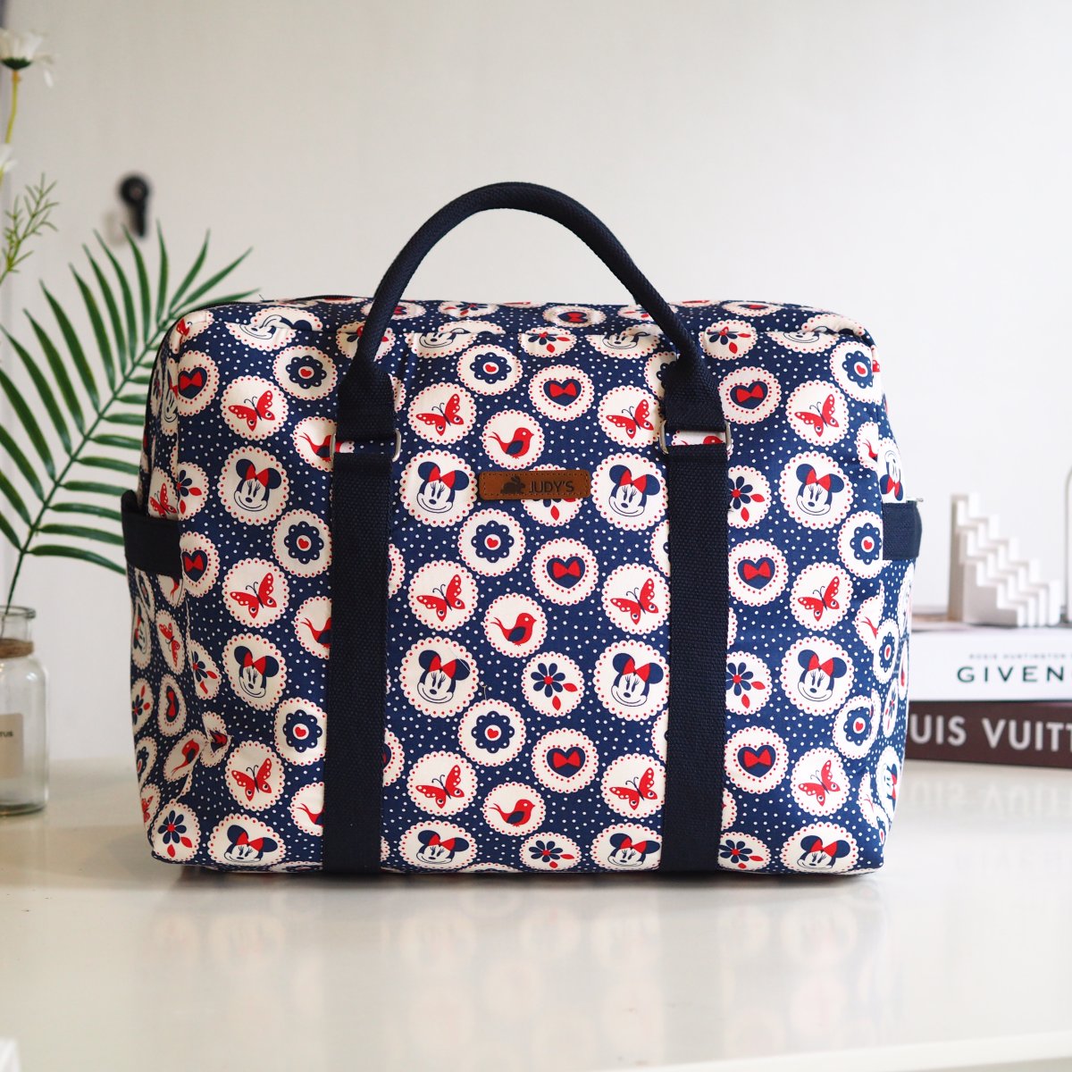 CARRYON ลายมินนี่โบว์แดงพื้นกรม - judysbrand
