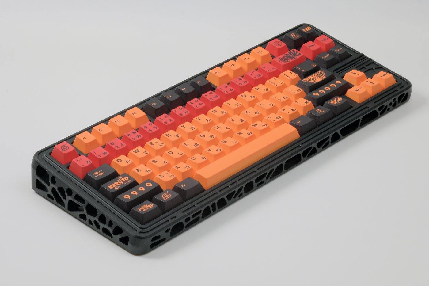 built | Wooting 80HE x Holy80 case