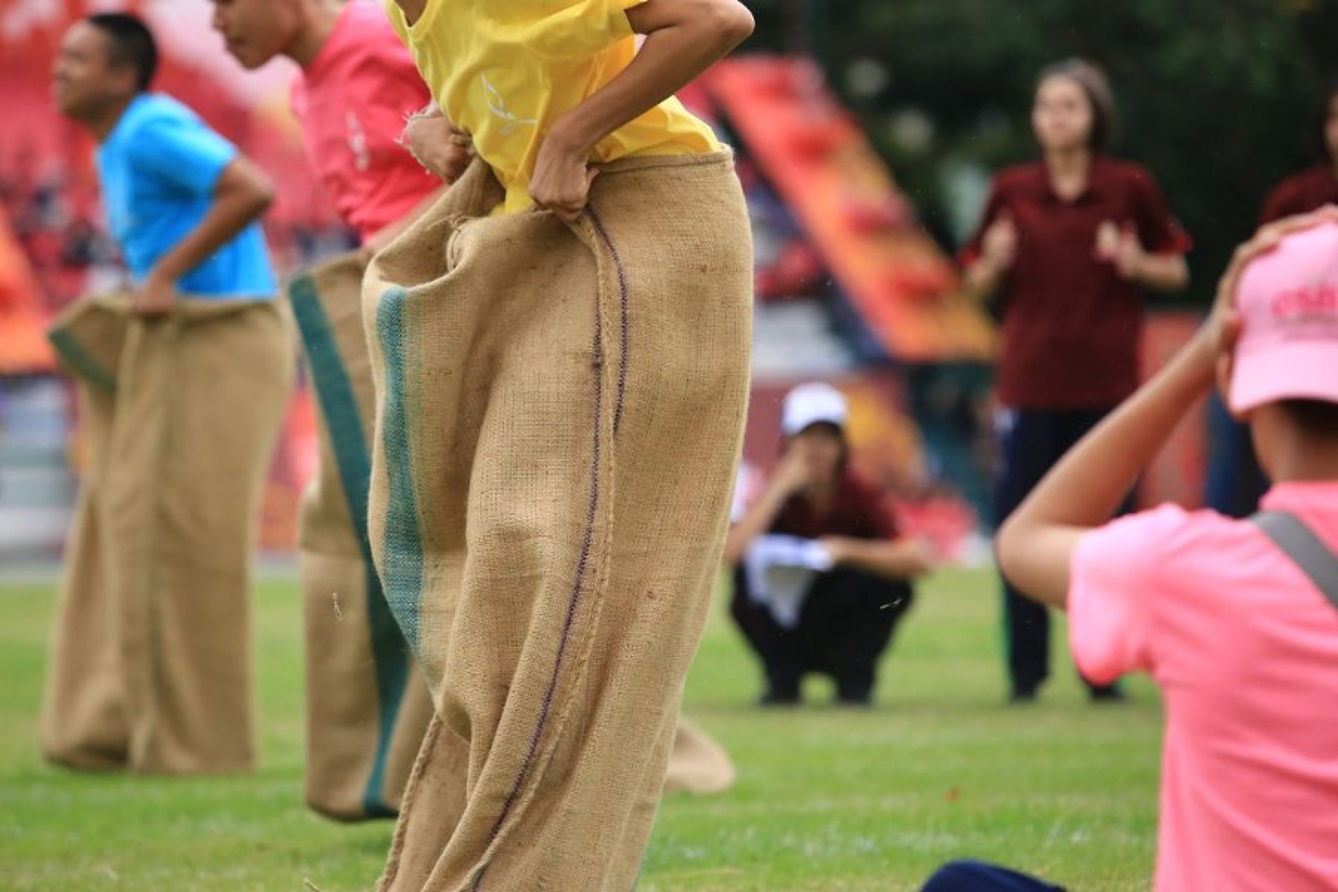 วางแผนสั่ง เสื้อกีฬาสีโรงเรียน ล่วงหน้ากี่วัน เตรียมอะไรบ้าง วางแผนสั่ง เสื้อกีฬาสีโรงเรียน ล่วงหน้ากี่วัน เตรียมอะไรบ้าง