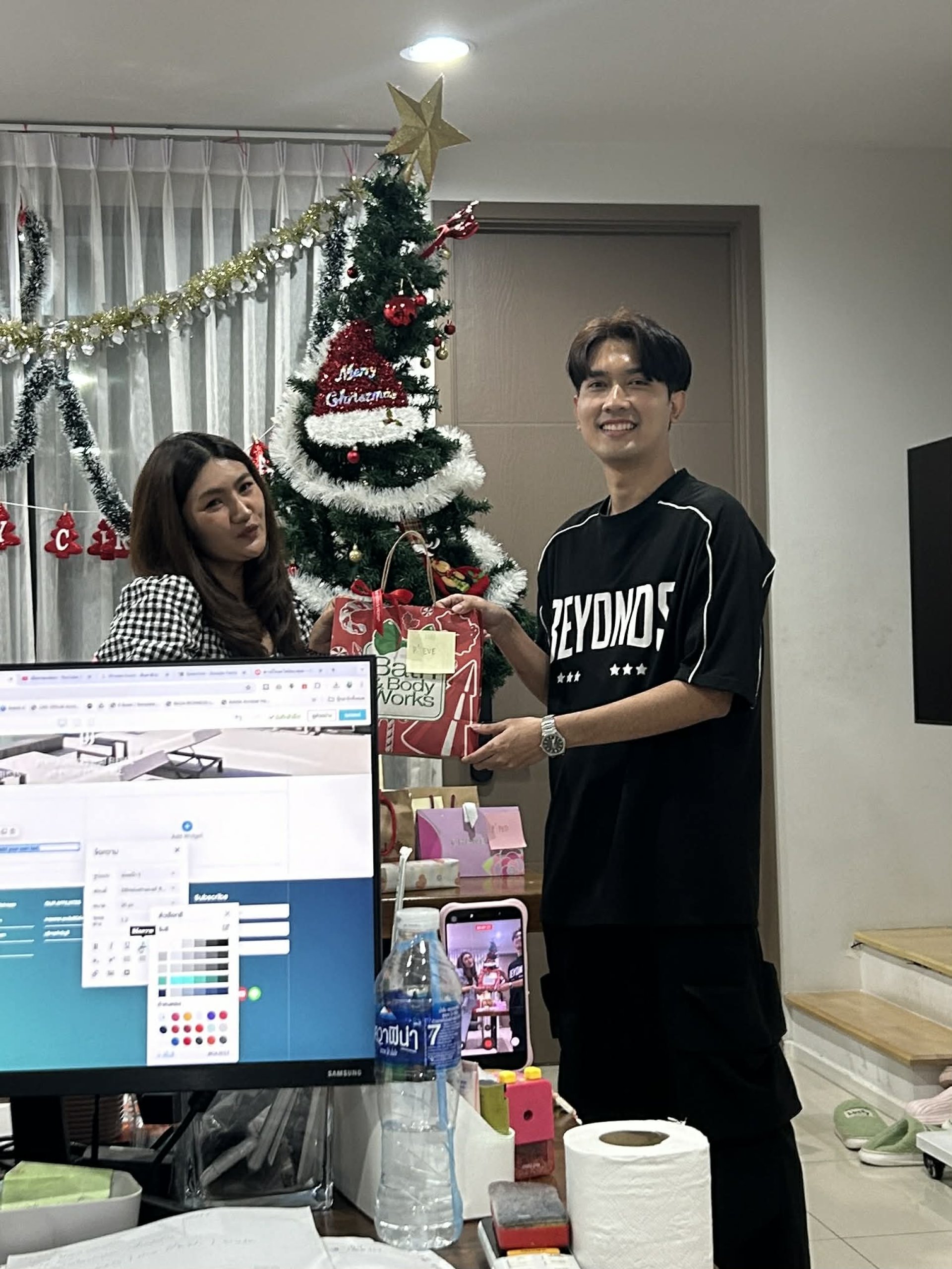 RADA Christmas Gift Exchange | แลกของขวัญเล็ก ๆ เติมรอยยิ้มใหญ่ ๆ ในวัน ...